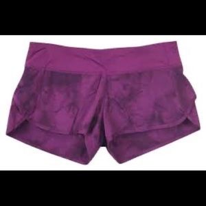 Lululemon speed up 2.5 short